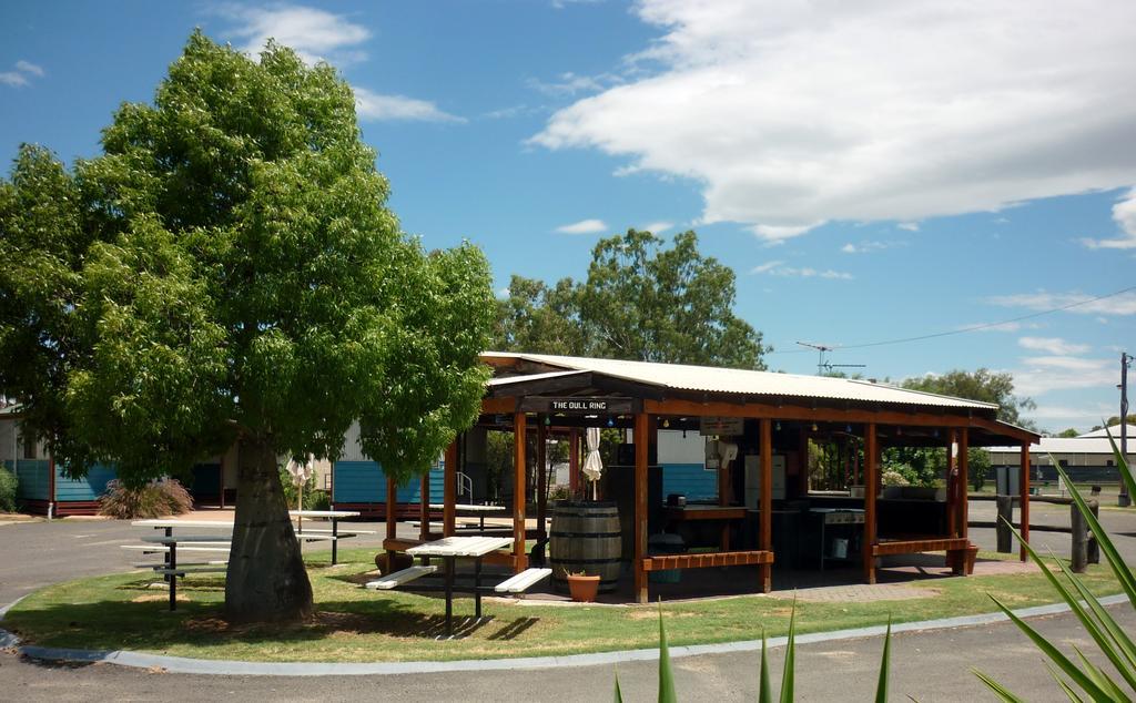 Roma Big Rig Tourist Park Otel Dış mekan fotoğraf